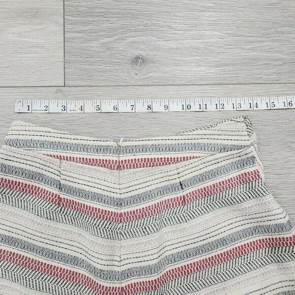 bcbgeneration Shorts Size 2 Striped High Waisted Boho - Picture 4 of 7